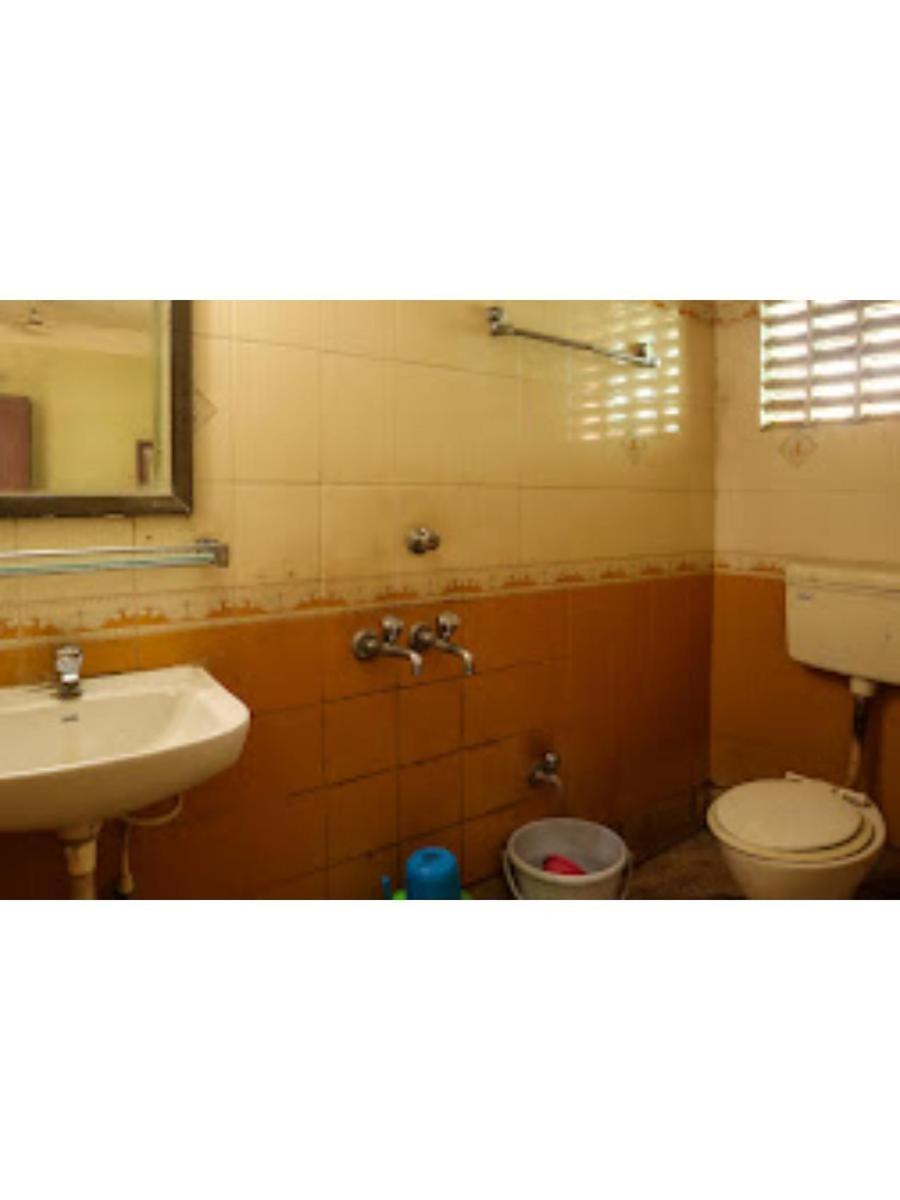 Roxy Inn,Кътак Екстериор снимка